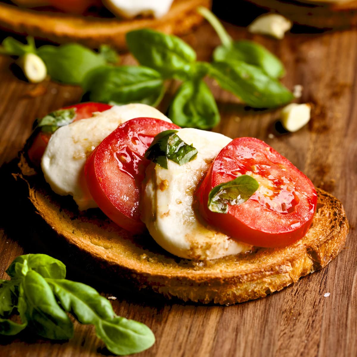 Basil bruschetta plate
